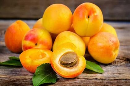 Yuxuda ərik görmək