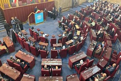 Ali lideri seçən Şuranın