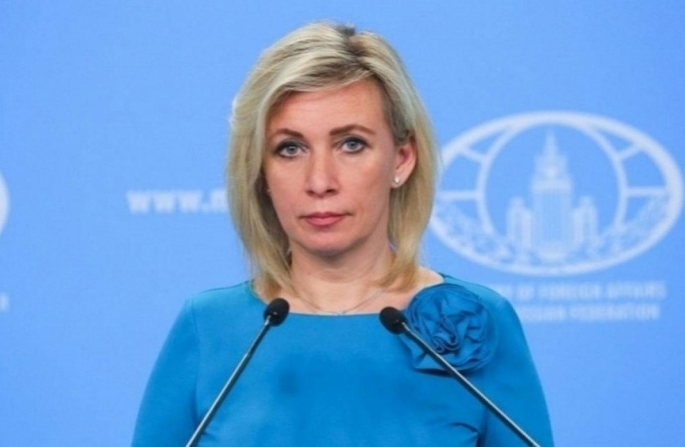 Zaxarova Trampın Ağ Evə qayıtmasının