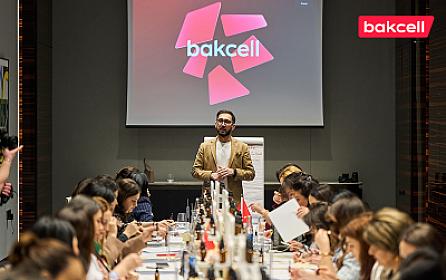 “Bakcell” 8 Martı xanım jurnalistlərlə birgə qeyd edib - 