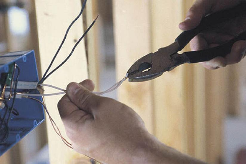 45 yaşlı kişini “tok” vurub öldürdü