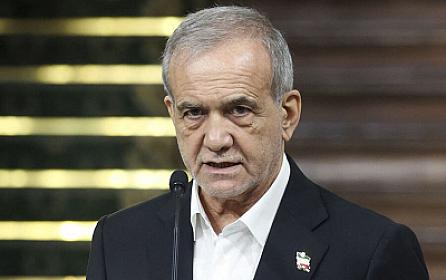 Pezeşkian qonşu dövlətlərin liderlərinə müraciət etdi