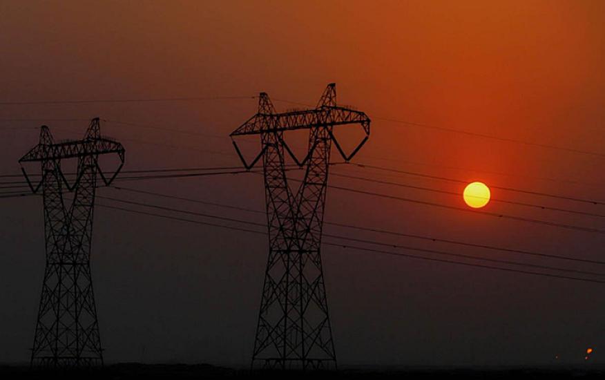 İraqın hər yerində elektrik enerjisi kəsilib