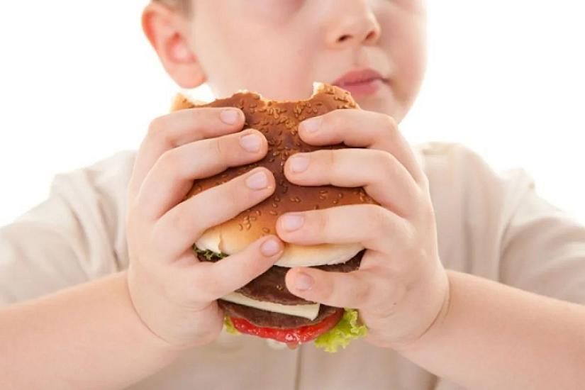 Children suffering from obesity