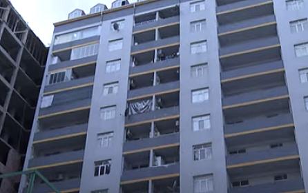Bakıda 8-ci mərtəbədən yıxılan 