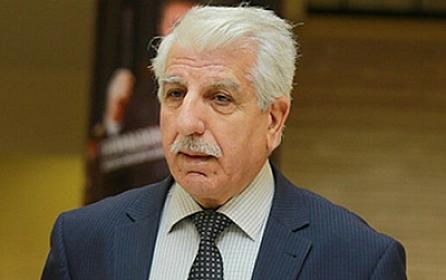 Teatrdan uzaqlaşdırılan Valeh Kərimov işinə 