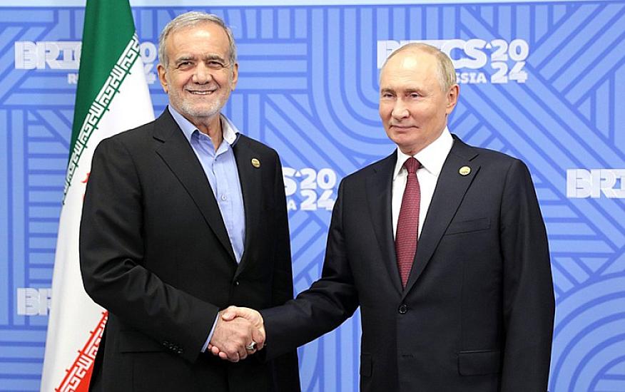 Putinlə Pezeşkian telefonla 