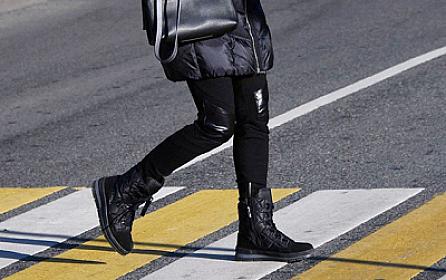 Təmizlik maşınının vurduğu 26 yaşlı qız 