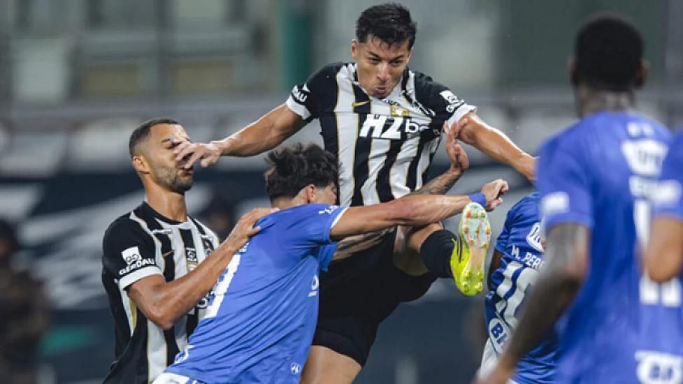 ДРАМАТИЧНЫЙ ФИНАЛ В БРАЗИЛИИ - Безжалостная борьба, массовая драка, 23 красные карточки -