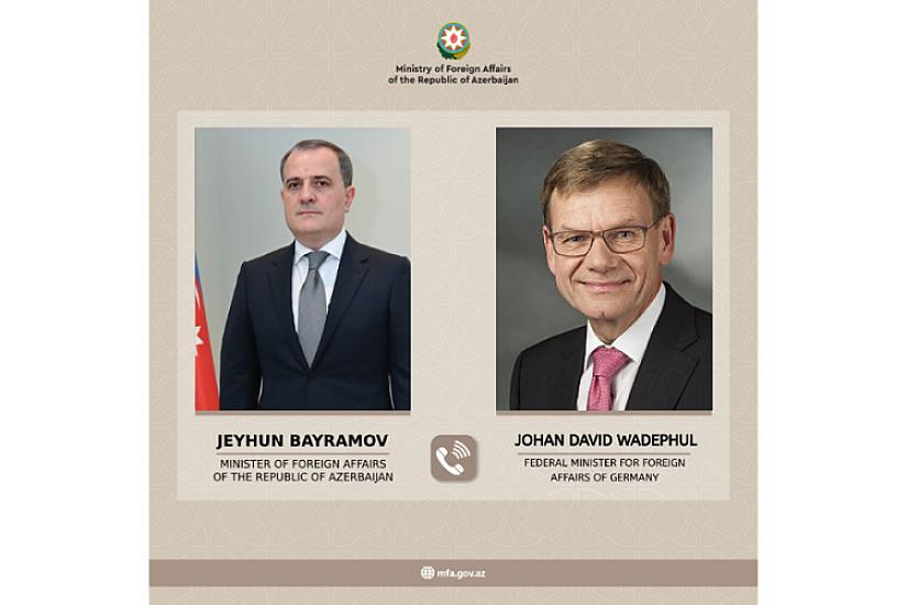 Ceyhun Bayramov almaniyalı həmkarı ilə 