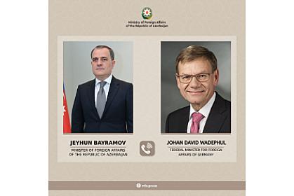 Ceyhun Bayramov almaniyalı həmkarı ilə 