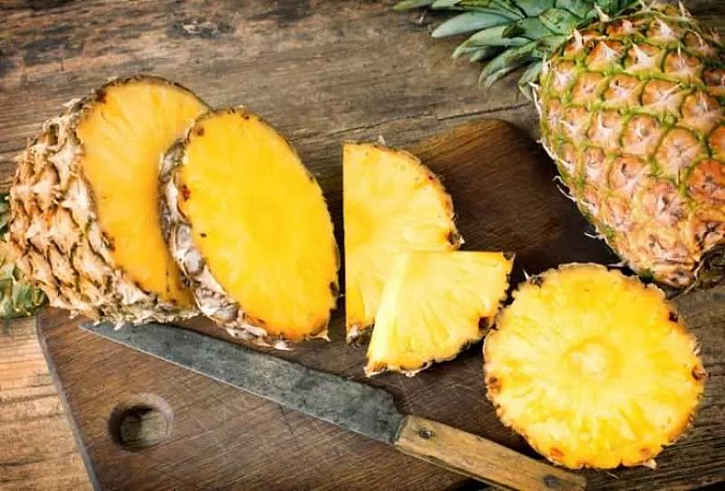 Eat 2 slices of pineapple at dawn.