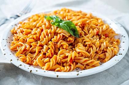 Makaronu sağlam qidaya 