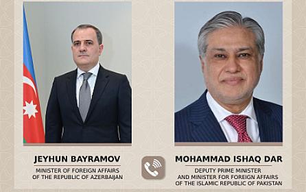 Ceyhun Bayramov spoke with Mohammad Ishaq Dar.