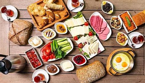  Чтобы в течение дня не чувствовать жажду и усталость