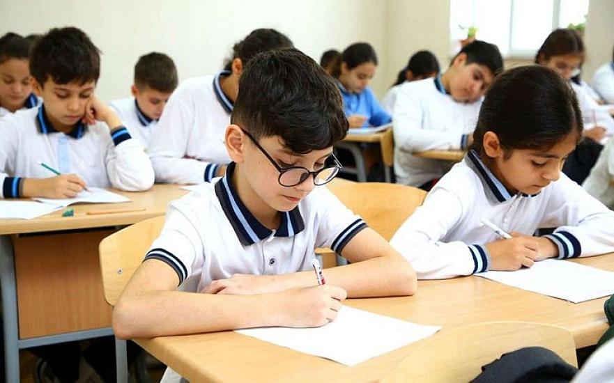 Biləsuvarda orta məktəb bağlanır? -