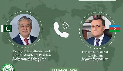 Ceyhun Bayramov pakistanlı həmkarı ilə 