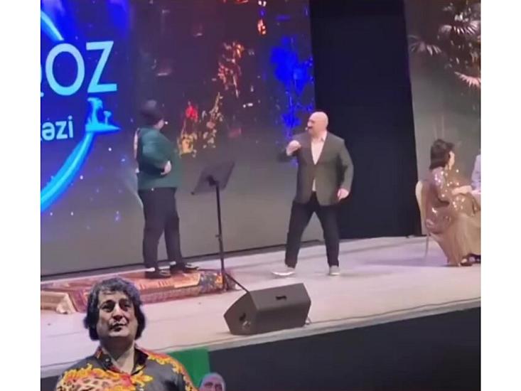 "Komedixana"da həmin müğənnini parodiya etdilər - 