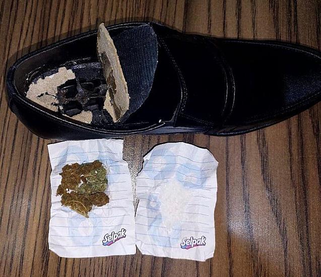 Bakıda həbsxanaya narkotiki görün necə keçirmək 