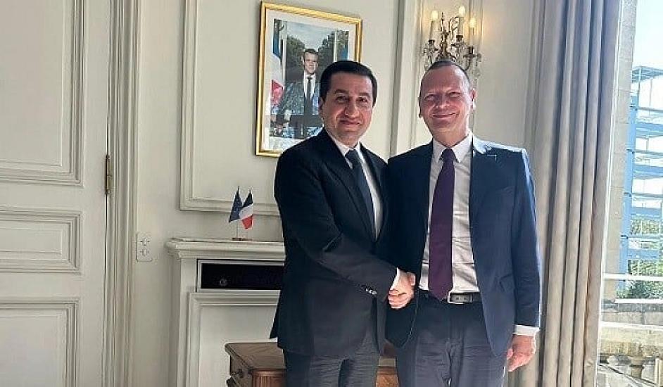 Hikmət Hacıyev Makronun müşaviri ilə 