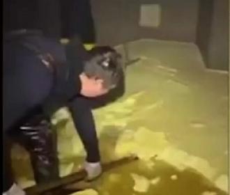 Kərə yağı istehsalı ilə bağlı qalmaqallı görüntülər - 