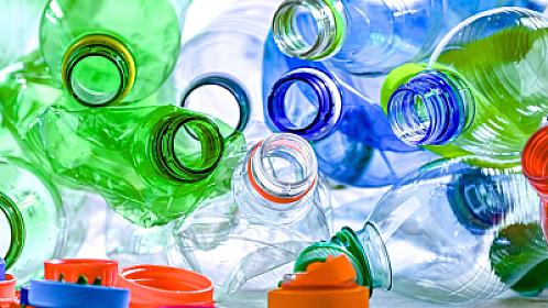 Azərbaycanda plastik butulkalar