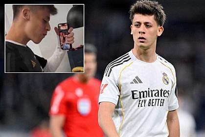 Ardanın telefonundakı FOTO 