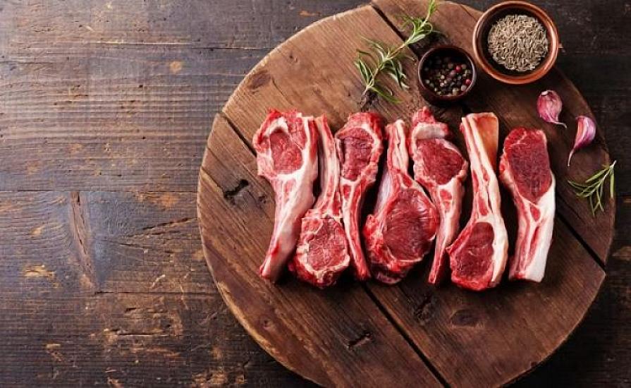 Who is lamb meat beneficial for, and who is it risky for? –