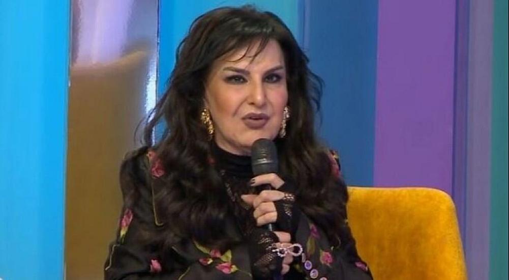 "Yazırlar ki, bir dəfə açıq-saçıq geyindiyinizi görmədik"