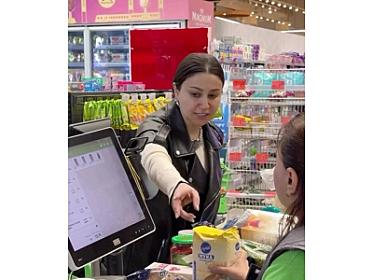 Damlanın marketdəki bu VİDEOsu 