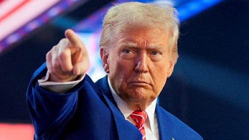 Tramp Müctəba Xameneini tanımır: 