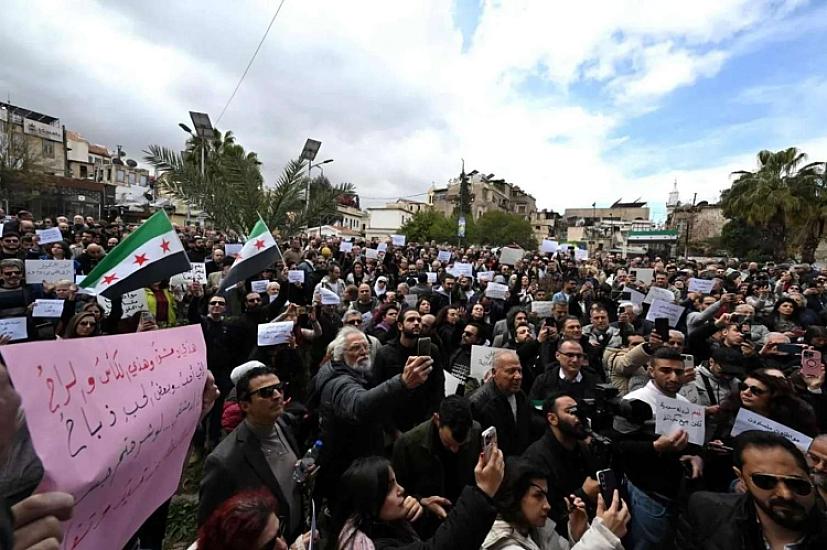 Dəməşqdə etirazlar –