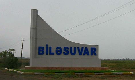 Biləsuvarda yol qəzasında 4 nəfər xəsarət aldı