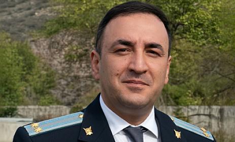 Qalmaqallı prokuror işdən çıxarıldı