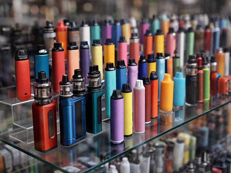 Elektron siqaret istifadəçilərinə bəd xəbər: 