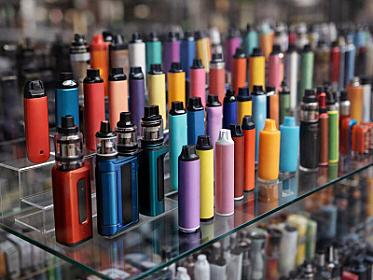 Elektron siqaret istifadəçilərinə bəd xəbər: 