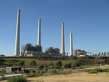 İsrailin ən böyük elektrik stansiyası VURULDU - 
