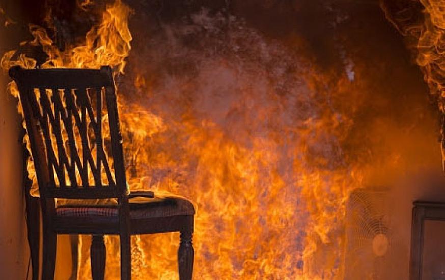 Evi yandı, insult keçirdiyi üçün xilas ola bilmədi