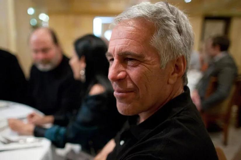 Epşteyn qurbanları ABŞ hökuməti və "Google"u 