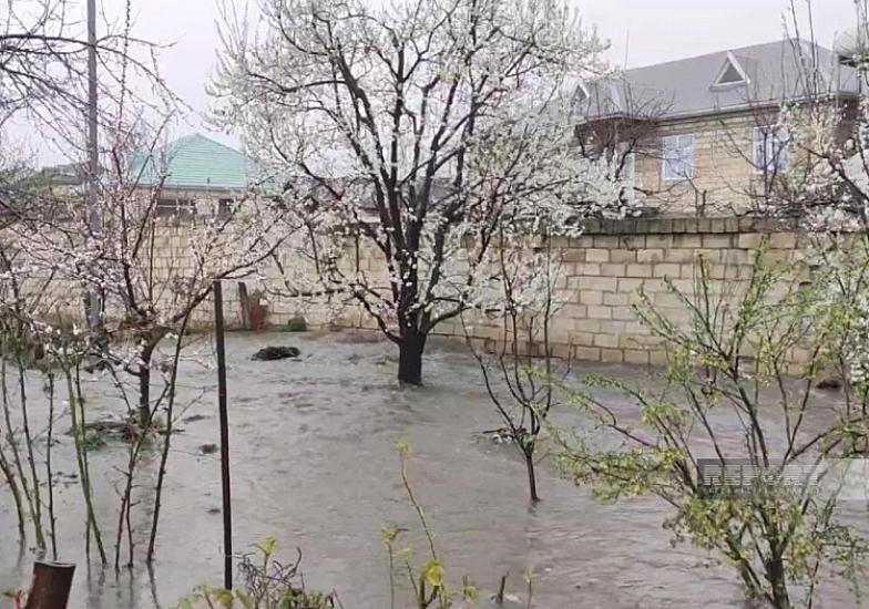 Qubada kanalizasiya borusu tutuldu - 