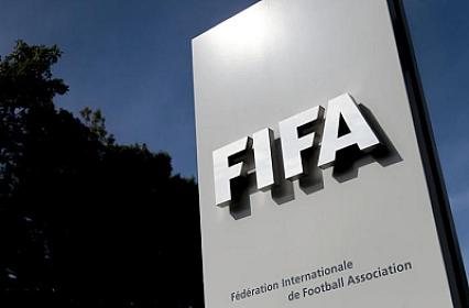 FIFA iki türk klubuna