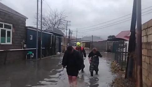9 people whose houses were flooded were rescued -