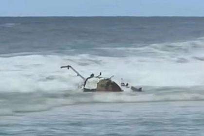 Turist helikopteri qəzaya uğrayıb: Ölənlər var - 