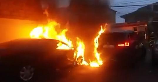 The fire that started in the car spread to another car -