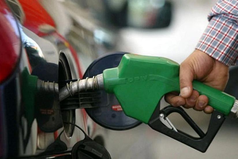 Benzin bahalaşdı, gediş haqqı pulsuz oldu 