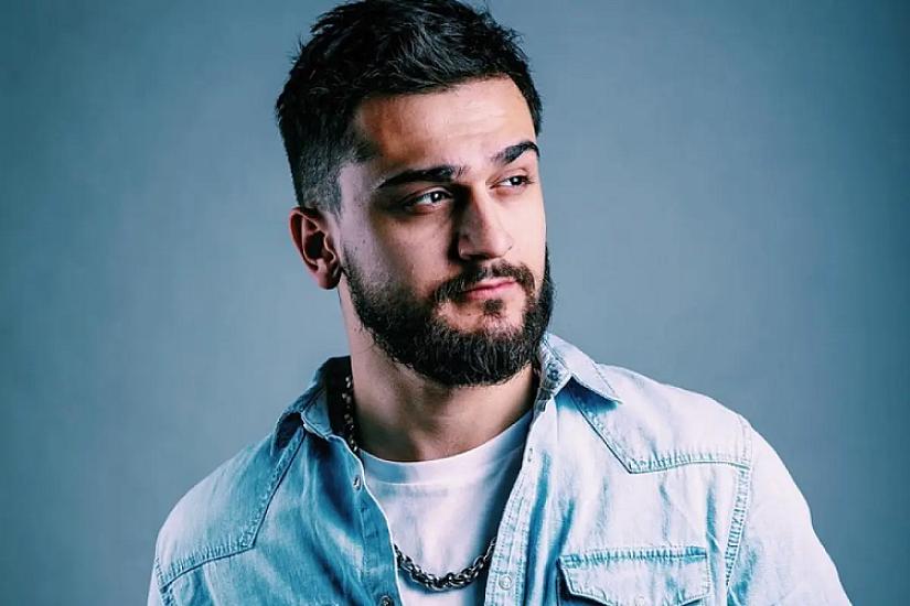 The Azerbaijani singer lost his voice -