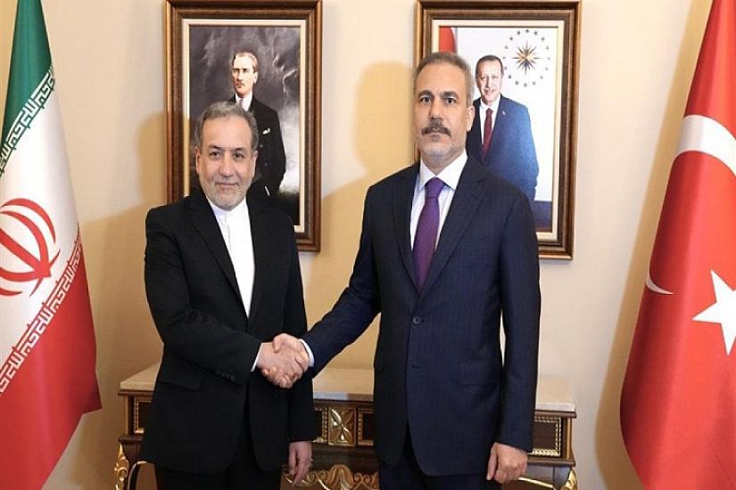 Əraqçi Hakan Fidanla telefon danışığında Türkiyəyə raket atılmasını 