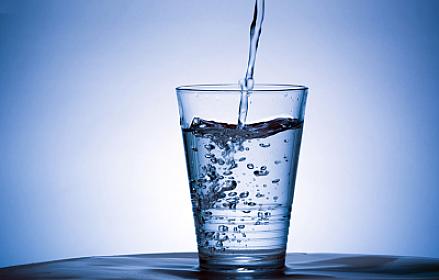 Düzgün su qəbulu orqanizmin fəaliyyətini 