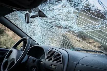 Gəncədə minik maşını 