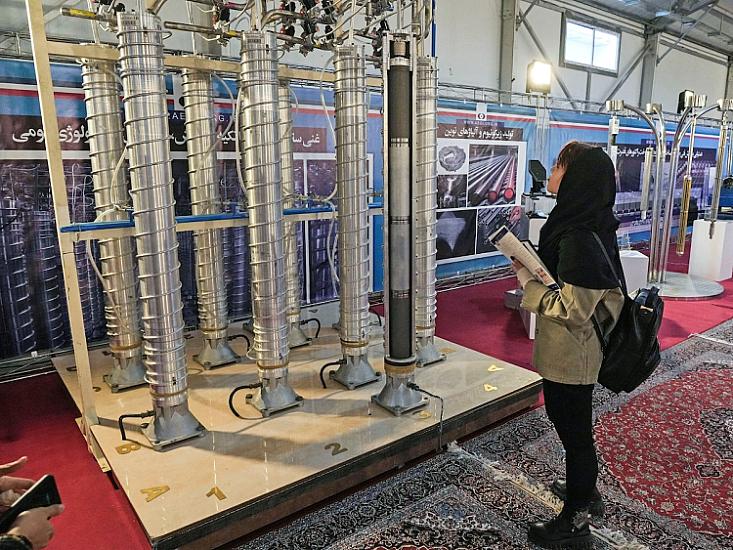 İranda nüvə proqramını başladan ABŞ, ona qarşı çıxan isə Xomeyni olmuşdu